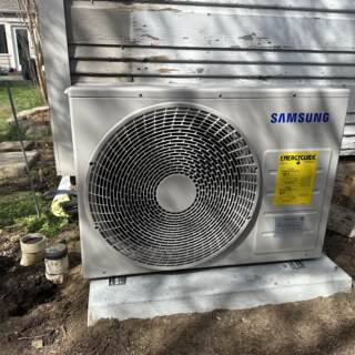 Outdoor Variable Speed Heat Pump