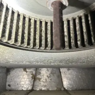 Heavily soiled blower wheel